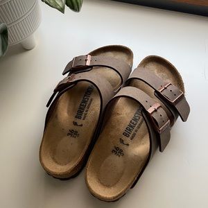 Birkenstock Arizona Sandals in Mocha